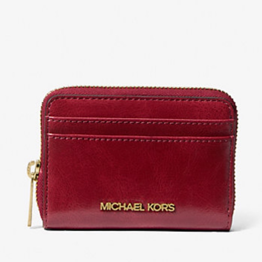 MICHAEL KORS Jet Set Medium Distressed Zip Around Card Case
Cherry 
NWT